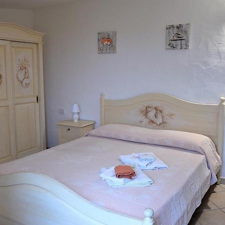 Villa Sprafundu La Maddalena  Exteriör bild