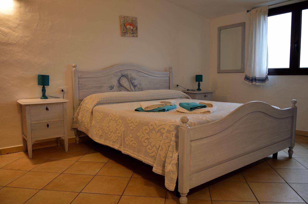 Villa Sprafundu La Maddalena  Exteriör bild