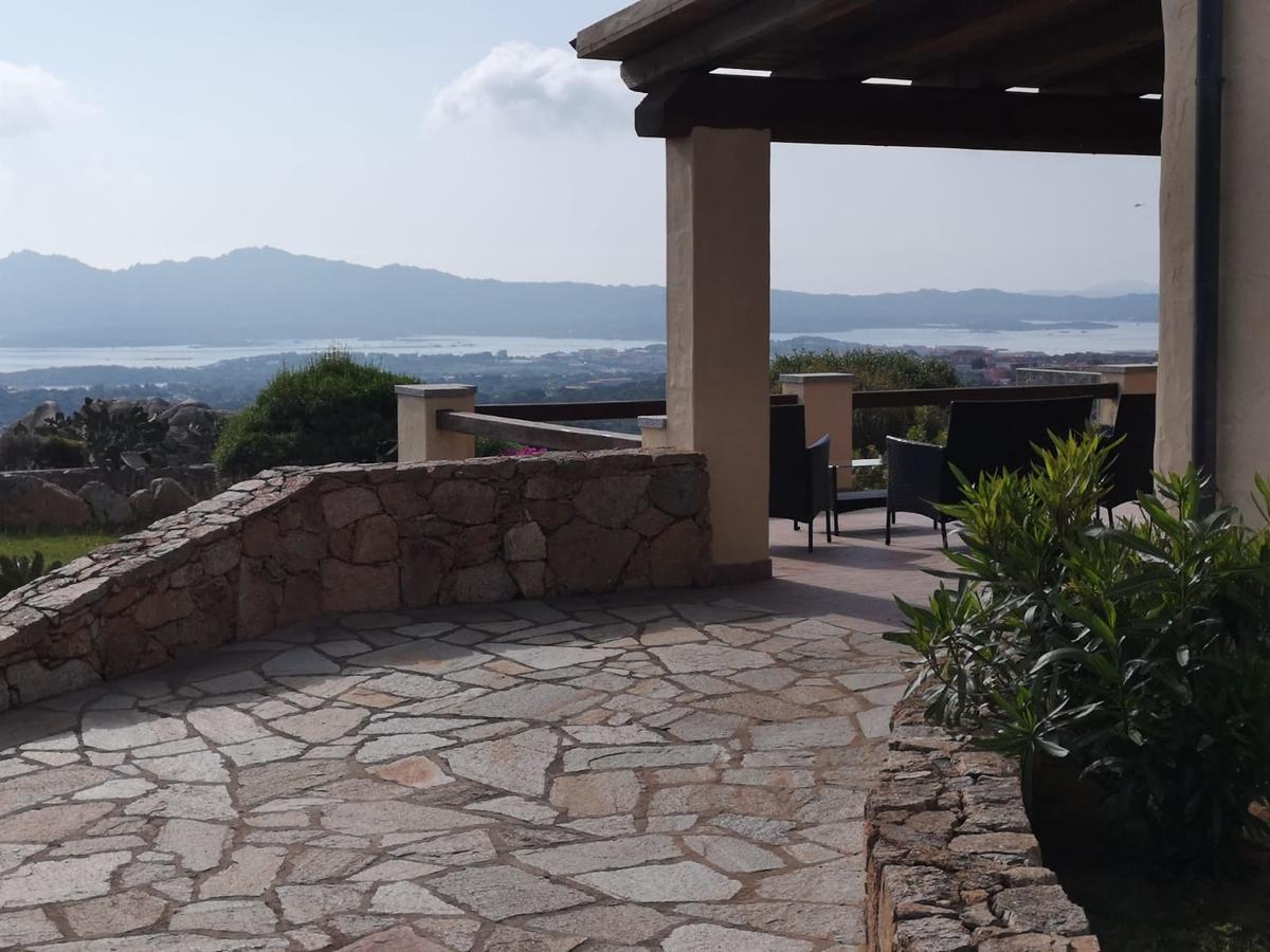 Villa Sprafundu La Maddalena  Exteriör bild