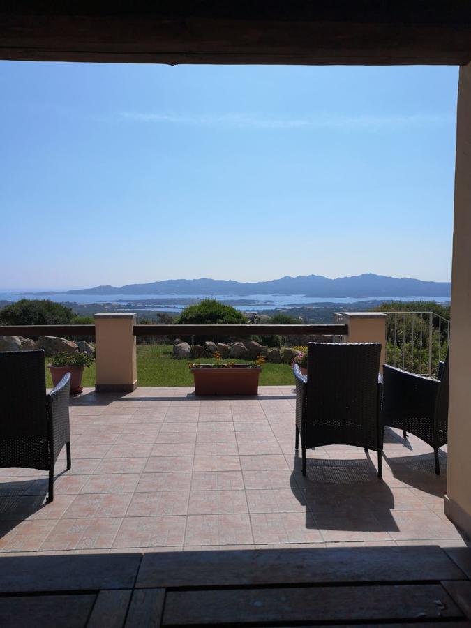 Villa Sprafundu La Maddalena  Exteriör bild