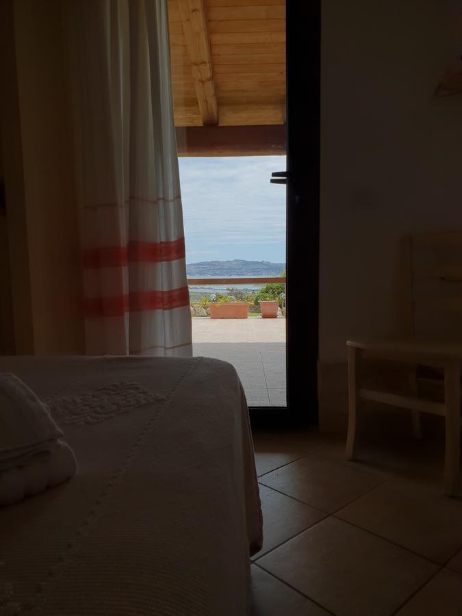 Villa Sprafundu La Maddalena  Exteriör bild